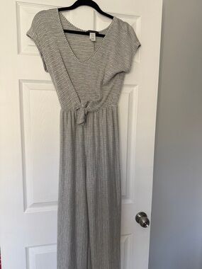 Caution To The Wind Gray Knit V-Neck Tie-Waist Jumpsuit